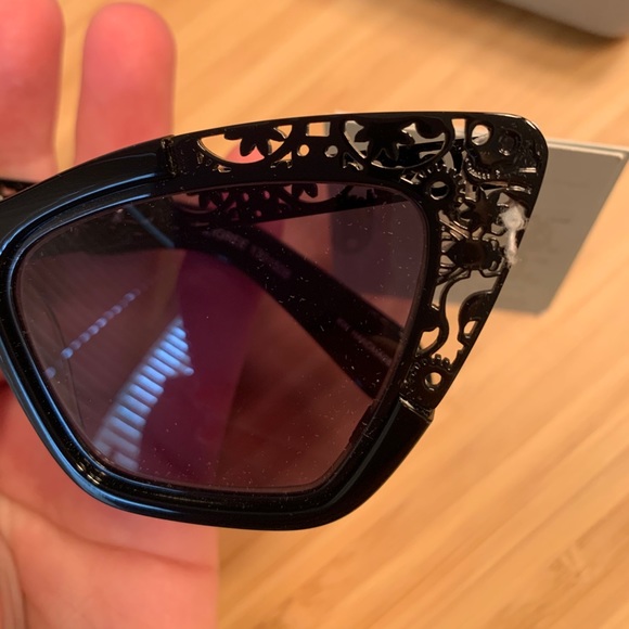 In search of Karen Walker SiouxsieFiligree Skull Sunglasses - Picture 3 of 6